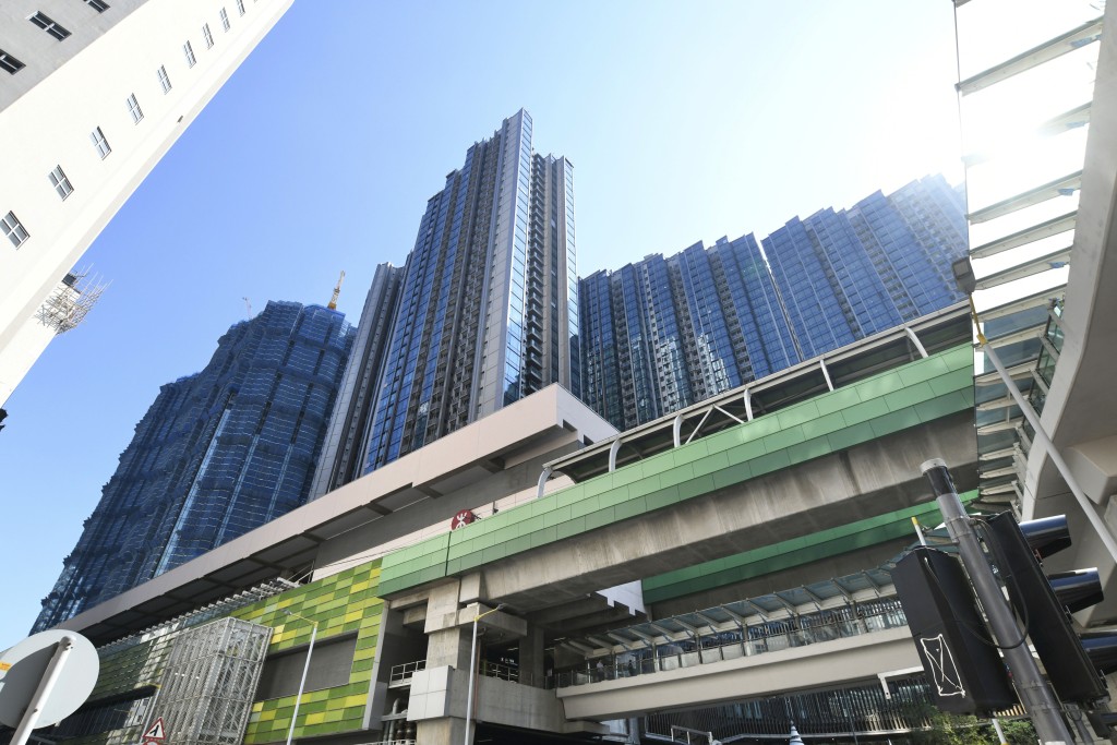 Blue Coast II昨以3366萬售出1伙4房海景單位，買家為內地客，購入單位計劃作自住之用。