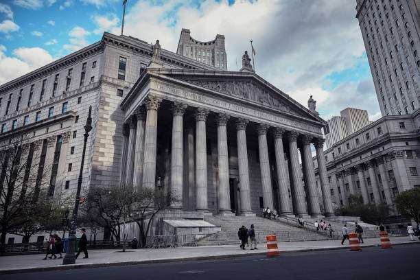 纽约曼哈顿最高法院审理此案。istock