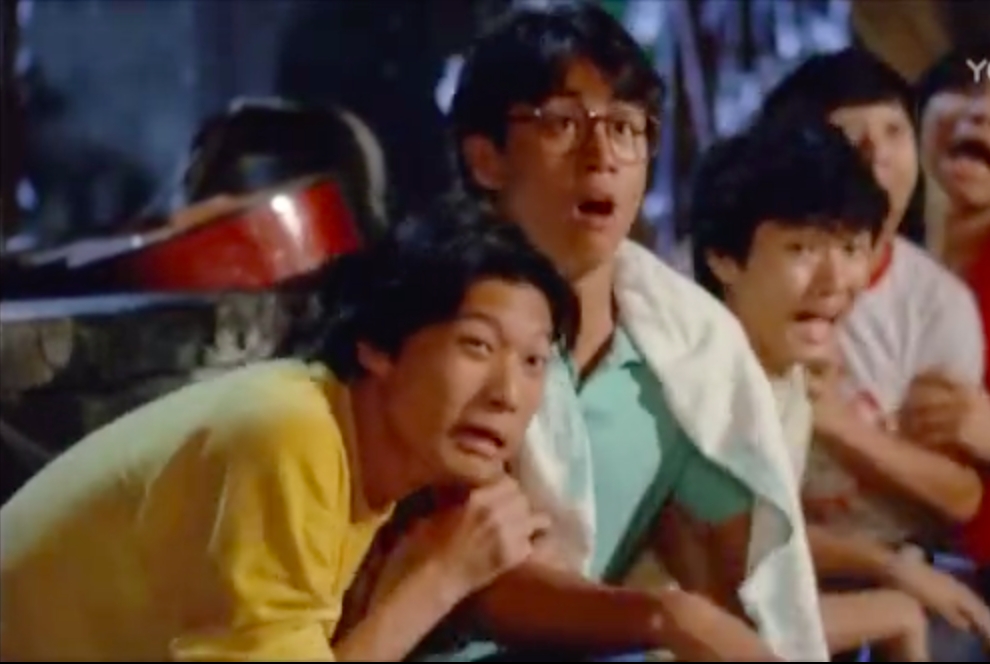 鄧炳強當時在戲中身穿黃色上衣。網上影片截圖