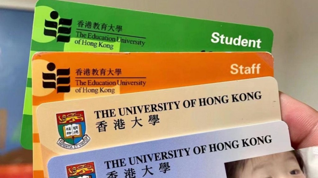 鄧炳強表示，高度關注有商戶經網上平台售賣偽造證件等疑似虛假文書，只要涉及違法行為，會嚴正執法。資料圖片