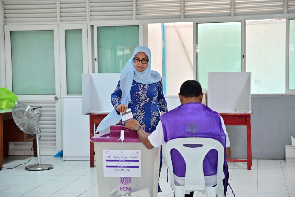马尔代夫举行国会选举。美联社
