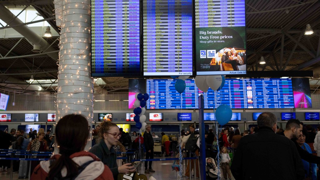 希臘空中交通通訊系統故障，全國多個機場航班一度全面停飛。路透社