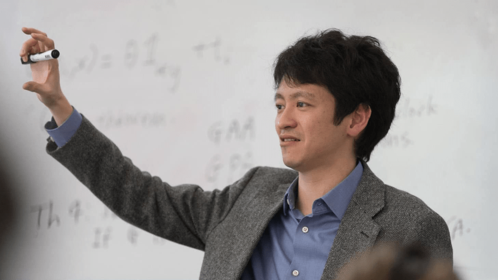 新加坡國父李光耀孫李繩武 獲2023斯隆研究獎
