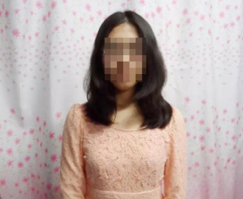 女學生被罰留黨留校察看。網上圖片