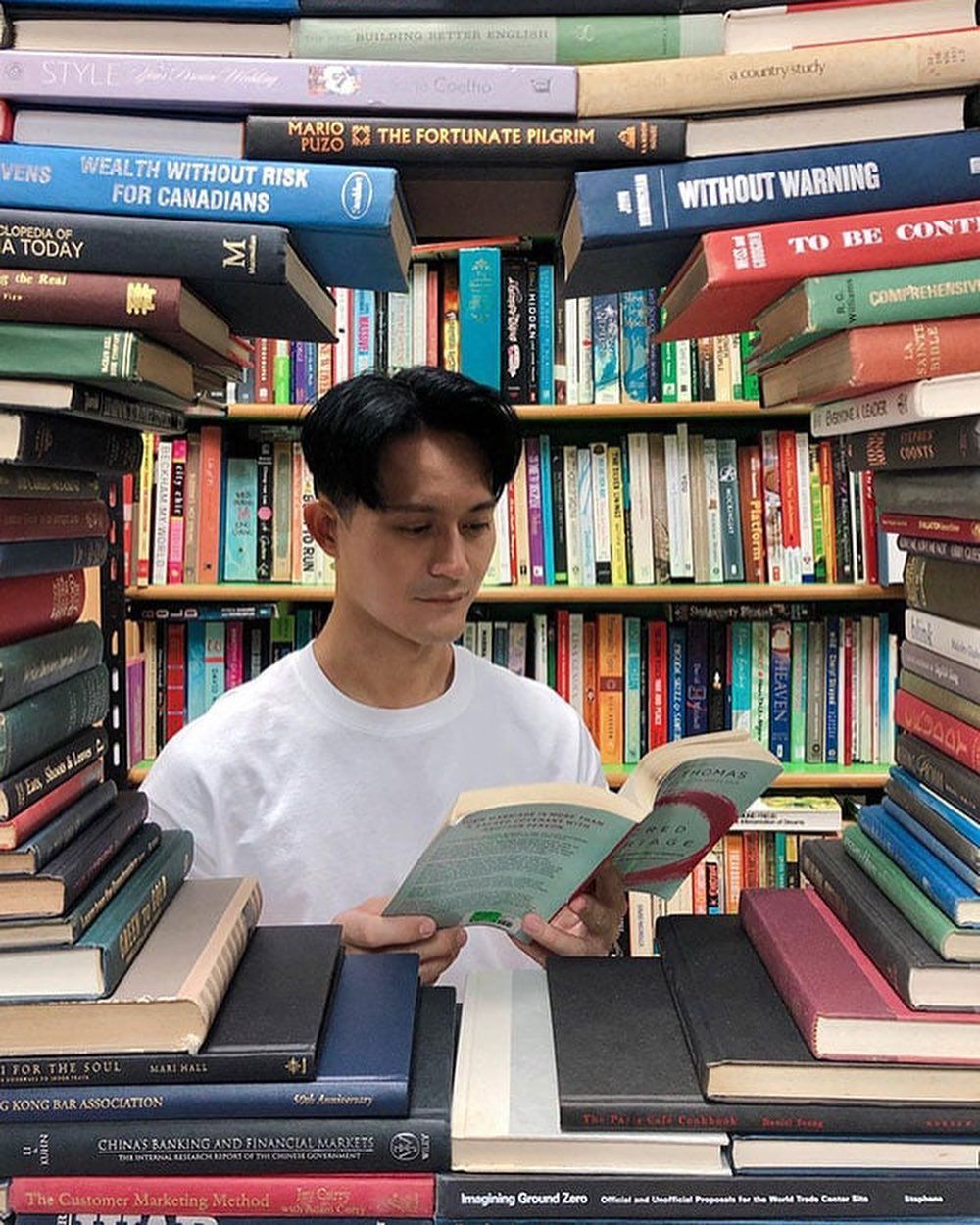 黃寶龍曾被爆未成年與TVB幕後人拍拖。