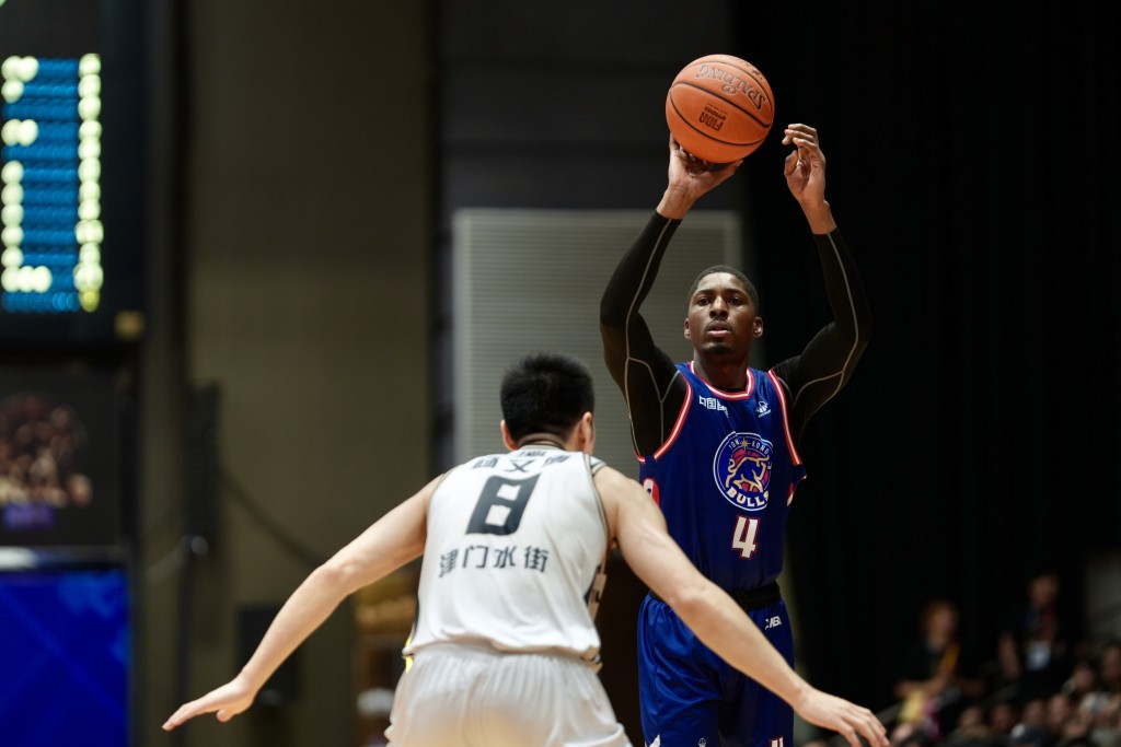 NBL季后赛总决赛Game4，香港金牛主场迎战安徽文⼀。 刘骏轩摄