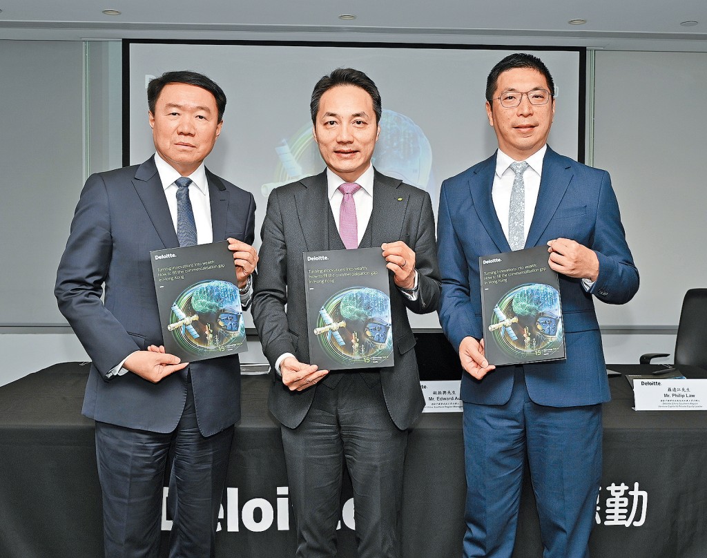 徐岩表示，人才招徕应该由企业主导，政府从后作支援。