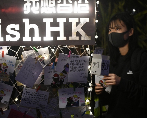 有人發起寫聖誕卡給前線示威者及在囚人士