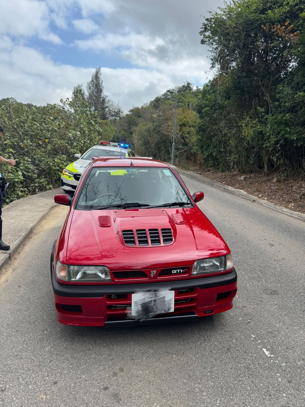 警方於農曆新年假期前重點打擊非法改裝、超速駕駛及其他相關罪行。警方提供 警方於農曆新年假期前重點打擊非法改裝、超速駕駛及其他相關罪行。警方提供