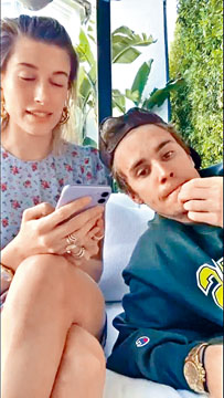 ■Justin Bieber妻子Hailey直播中公開2人首次約會及初吻情況。