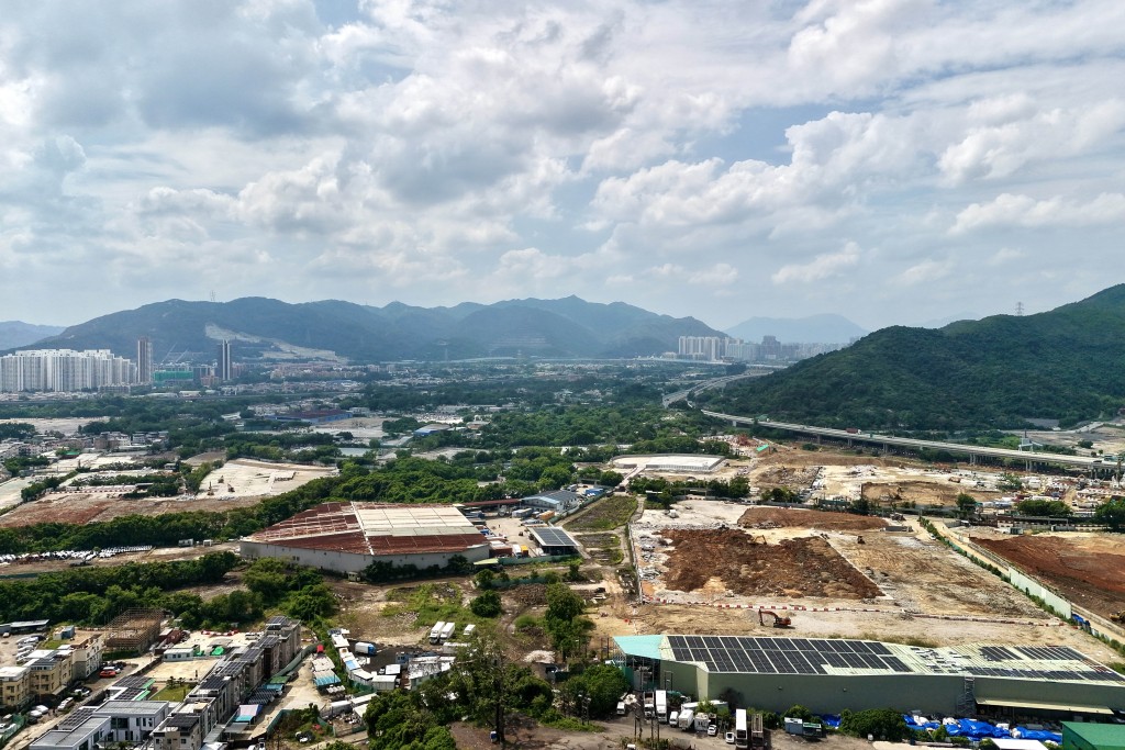 政府將以「規劃主導、基建先行、產業帶動、以人為本」構建幸福、活力及創新的北部都會區。 政府將以「規劃主導、基建先行、產業帶動、以人為本」構建幸福、活力及創新的北部都會區。