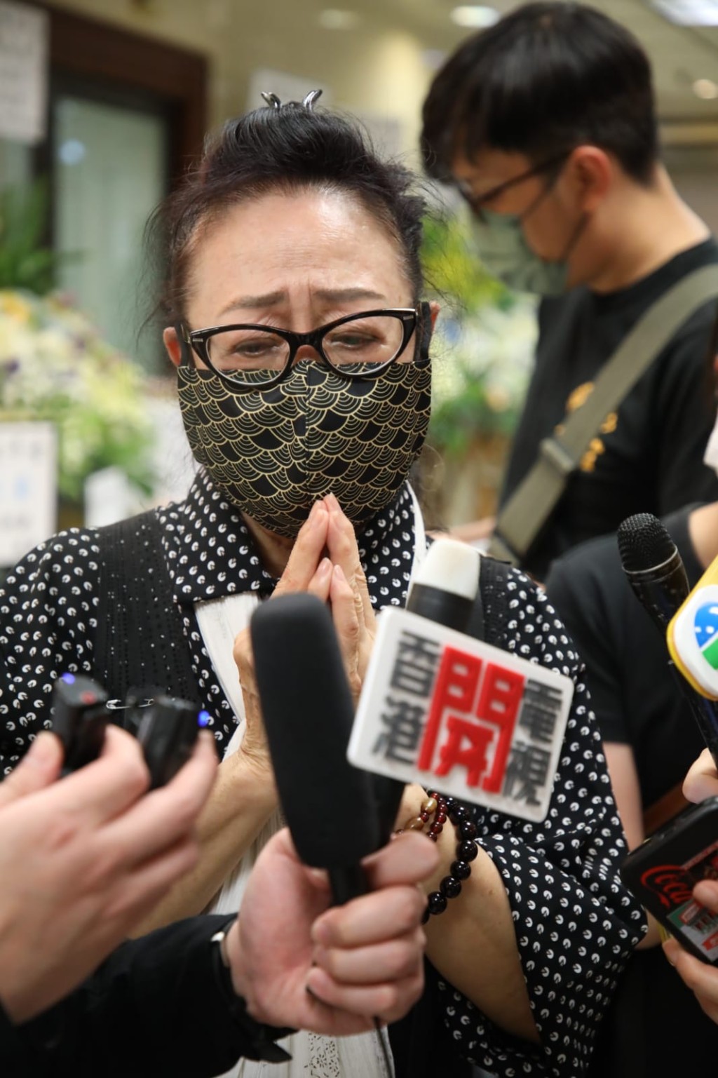 黄文慧一开口已忍不住喊。