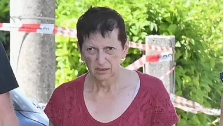 61歲任職護士的洛雷娜。x平台