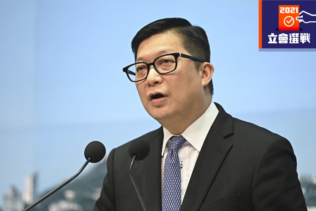 鄧炳強評估今次選舉的風險包括本土恐怖主義、孤狼式恐襲,亦會留意阻止選民進入票站等干預行為。 資料圖片