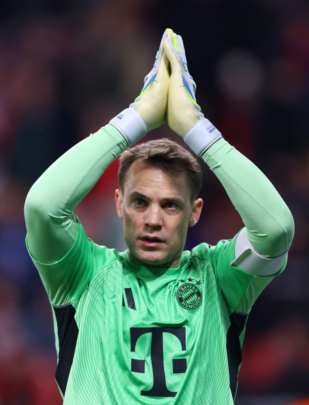 传队长门神纽亚暗示留队。路透社