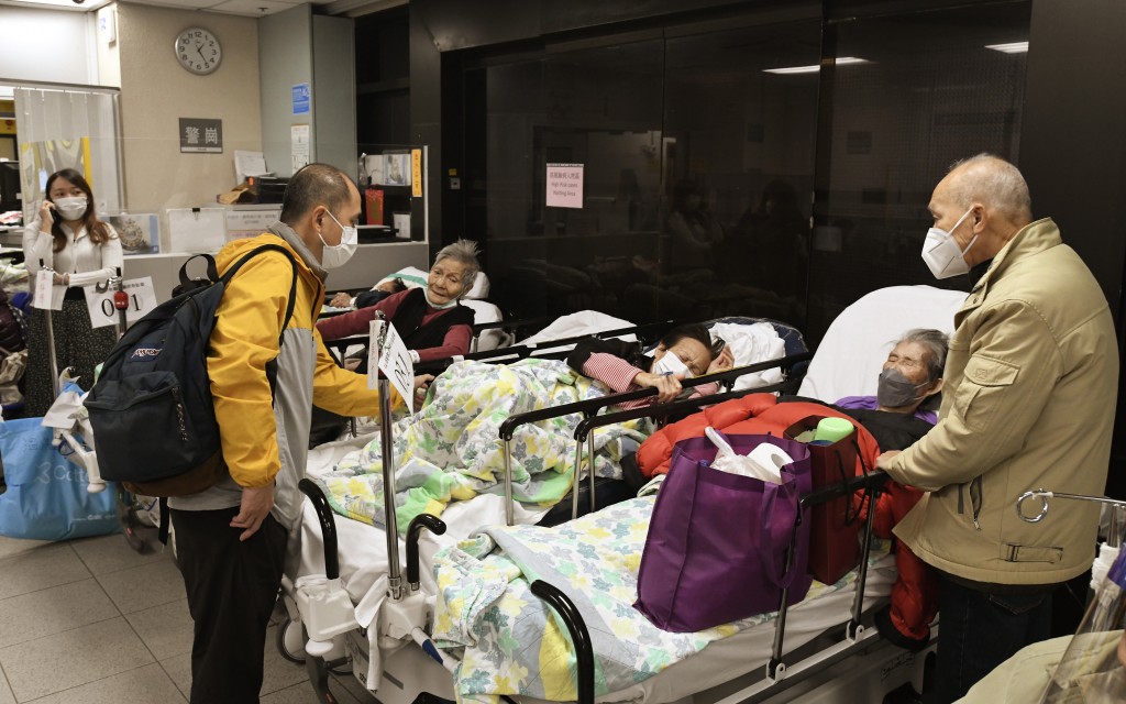 急症室服務以及家庭醫學診所服務收費價格將於明年作出調整。資料圖片 急症室服務以及家庭醫學診所服務收費價格將於明年作出調整。資料圖片