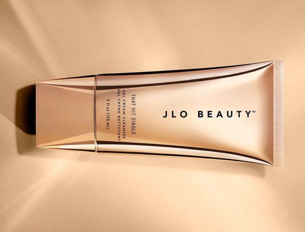 THAT HIT SINGLE™ IN A GEL CREAM CLEANSER。(US$38)