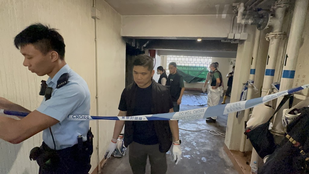 警方將案件交由葵青分區重組案第一隊跟進。 警方將案件交由葵青分區重組案第一隊跟進。