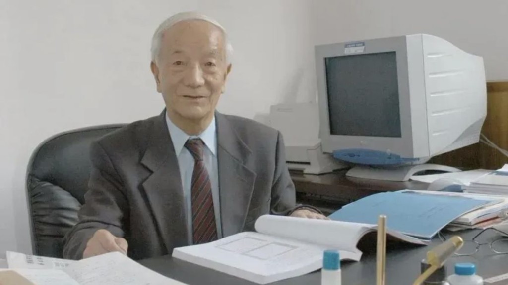 王希季是中国著名的空间技术专家。《人民日报》