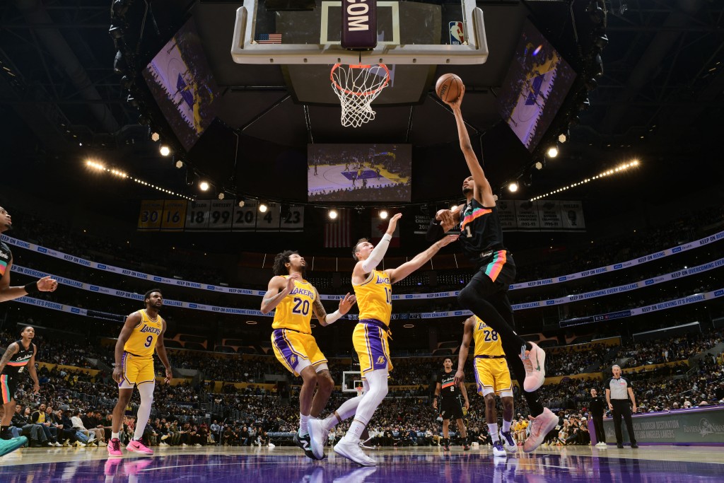 雲班耶馬上陣高效狂轟40分，以136:108擊敗湖人。法新社