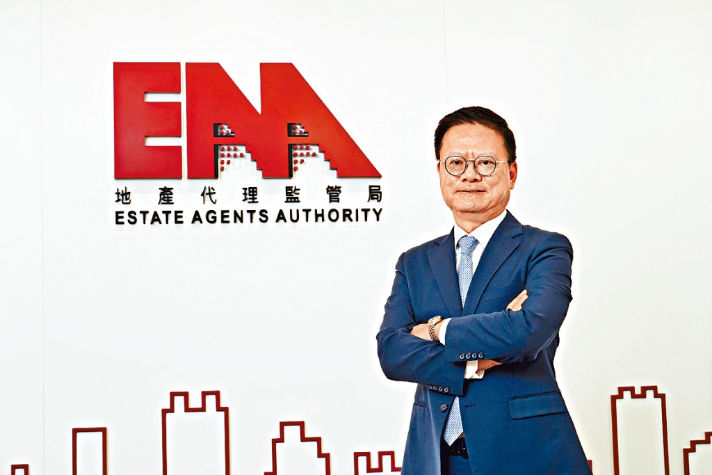 地產代理監管局主席蕭澤宇表示,希望透過雙管齊下,保障劏房租戶達致雙贏。