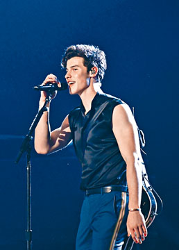 加拿大型男歌手Shawn Mendes，将于10月到澳门开骚。