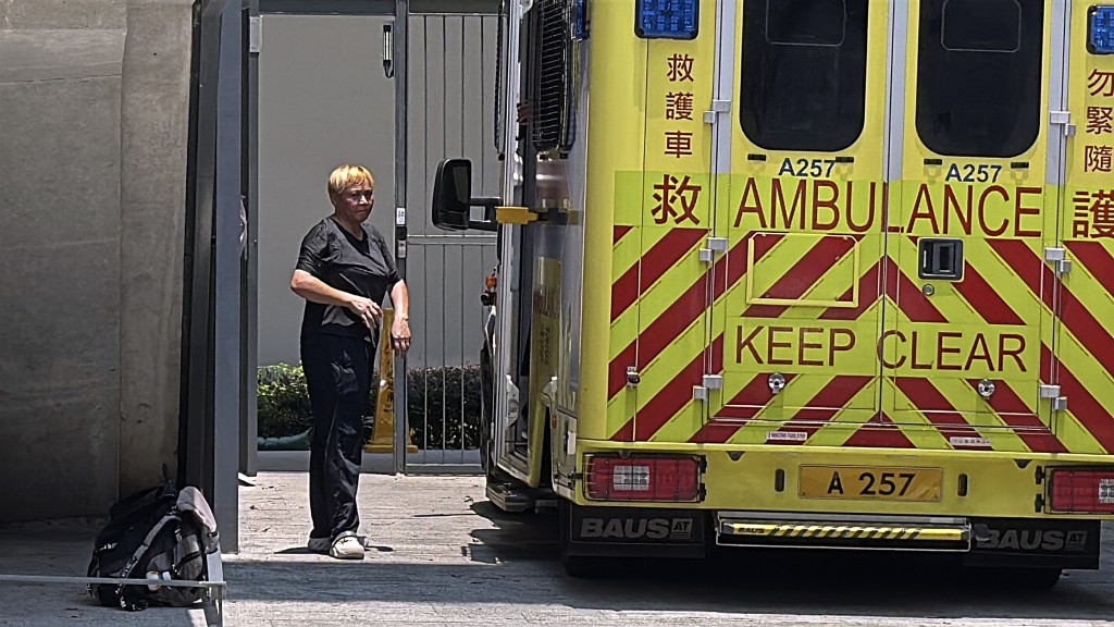事主由救護車送院。 林思明攝
