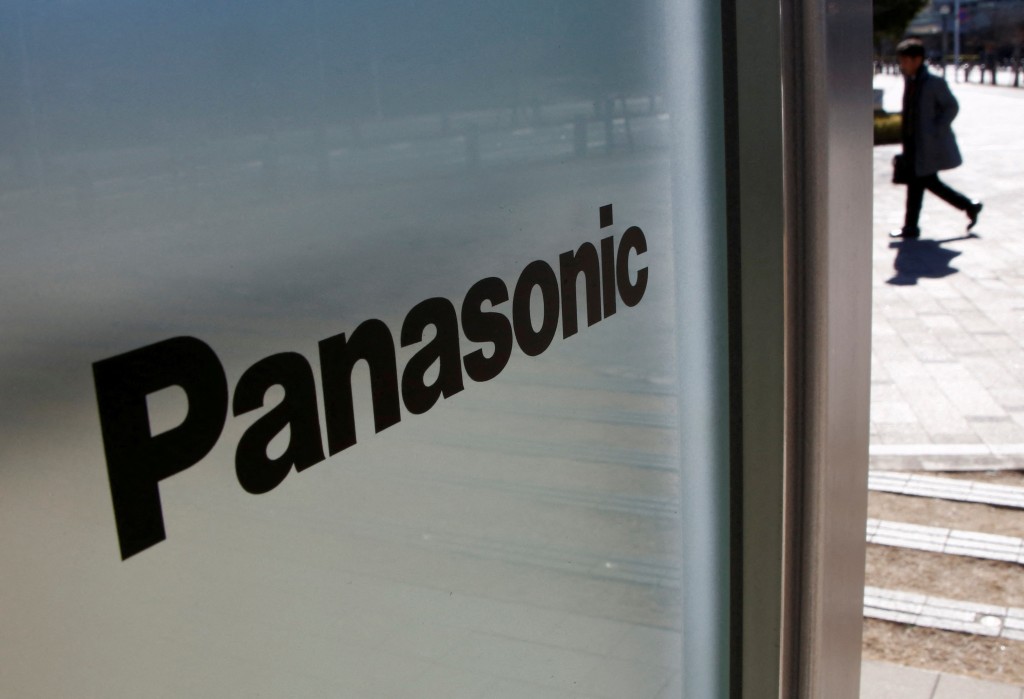 松下（Panasonic）2025年2月宣布解散旗下「松下電器」，分割為三間公司，放棄傳統電視機業務。