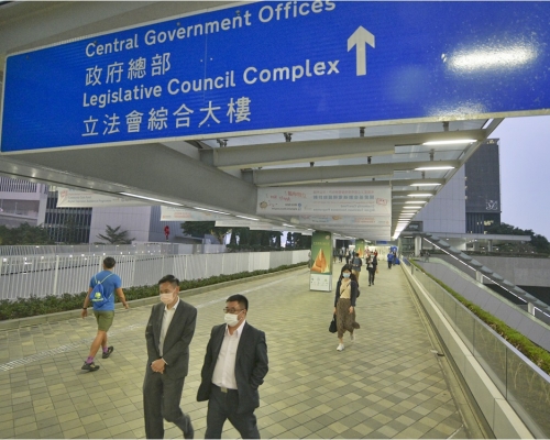 公務員在家工作延長至本月23日。資料圖片