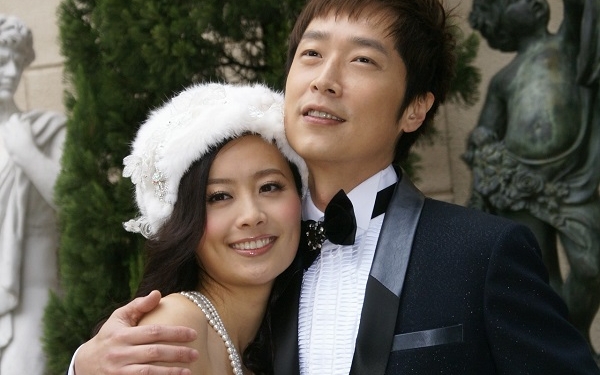 馬浚偉無暇出席契妹婚禮，稍後為她補祝。