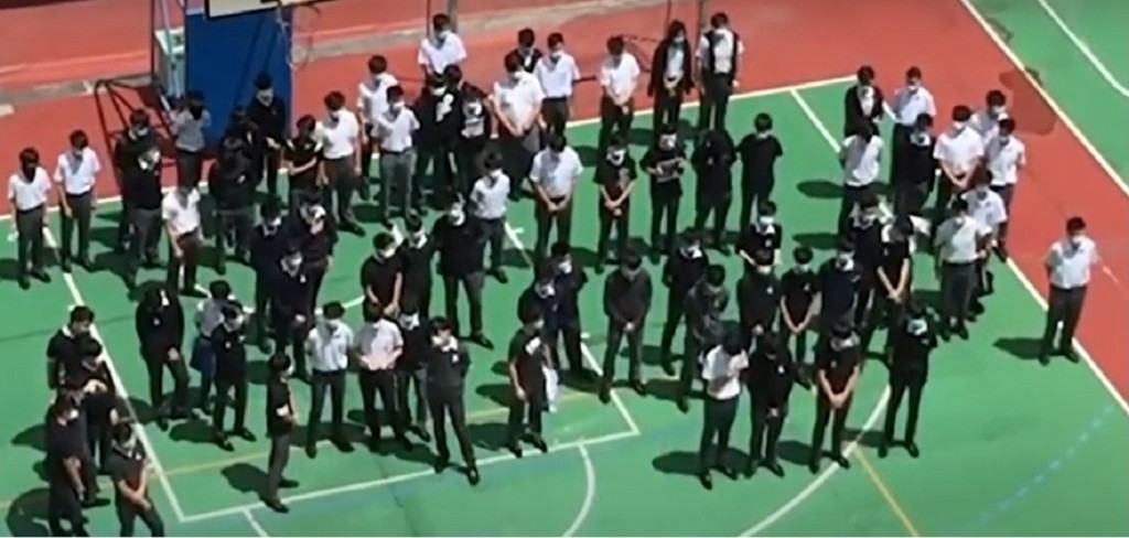 一批英華書院學生,周一曾在校內唱反修例歌曲以及叫港獨口號。網上圖片
