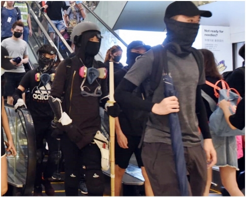 消息指信件內容與反蒙面法有關。資料圖片