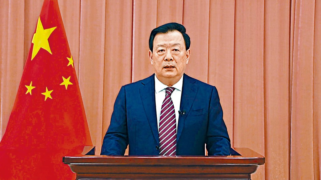 港澳辦主任夏寶龍日前在深圳聽取特區政府匯報施政。