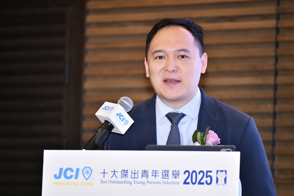獲獎者還包括免疫及過敏科專科醫生李曦。盧江球攝