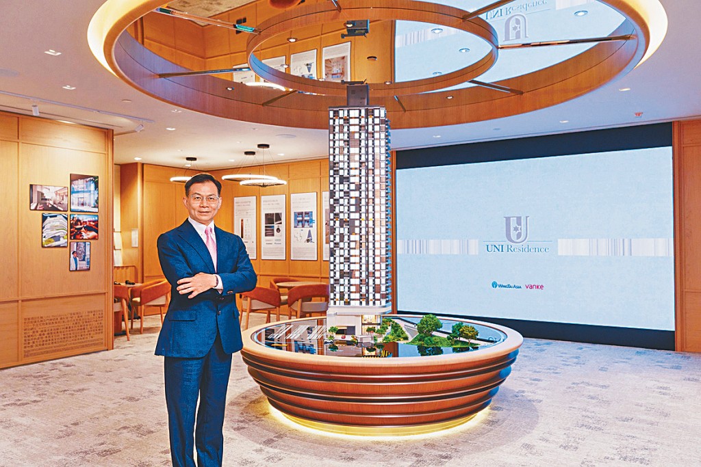 永泰鍾志霖表示,是次首度以價單形式推出項目的F室應市。