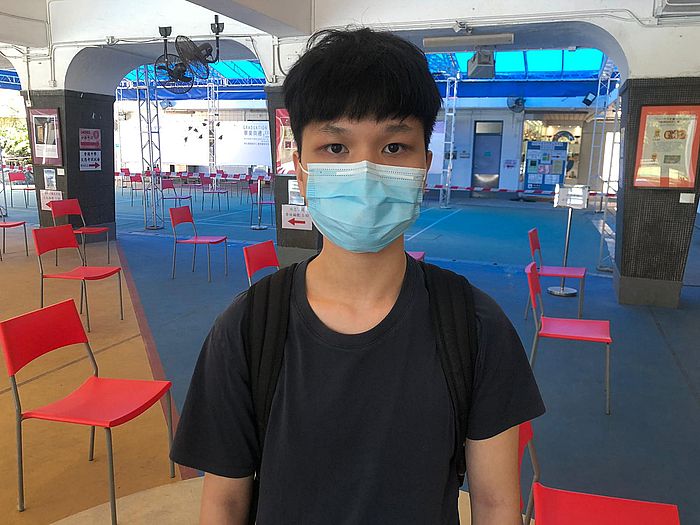 周同學