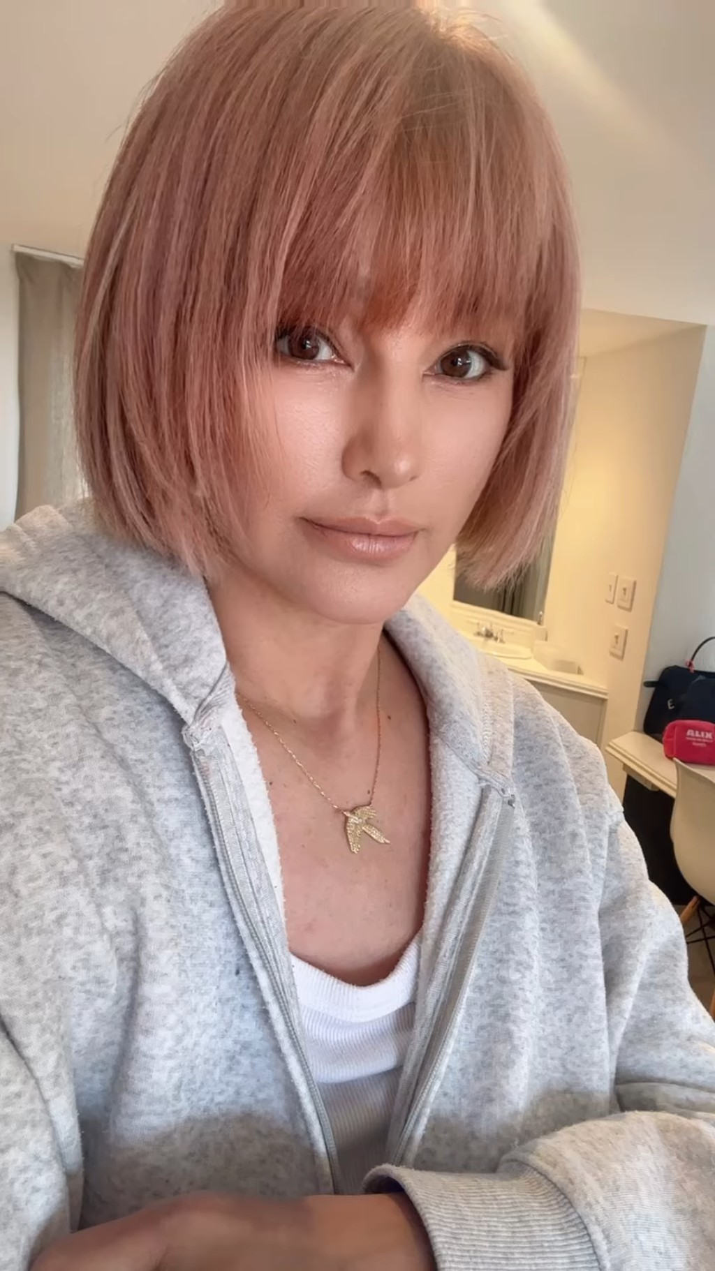 梅宫安娜跟丈夫结缘10天成婚。
