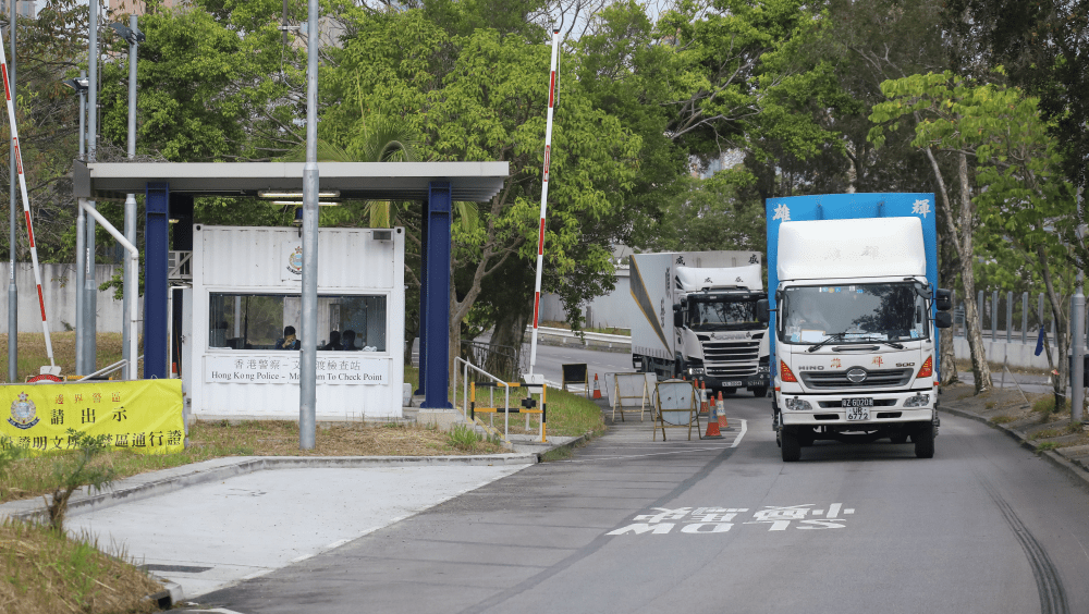 特區政府今日（10日）公布，接獲深圳有關當局通知，文錦渡口岸將於下周一（13日）上午7時起全面恢復所有清關服務。資料圖片