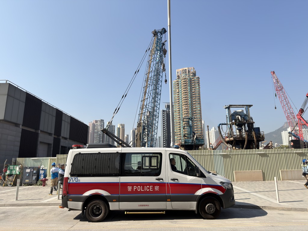 警方接報到場。