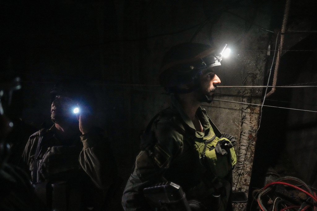 以军发现一条哈马斯大型隧道。美联社