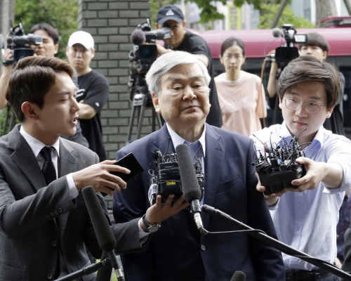 赵亮镐连任大韩航空公司董事失败，也无法续任会长。 美联社图片