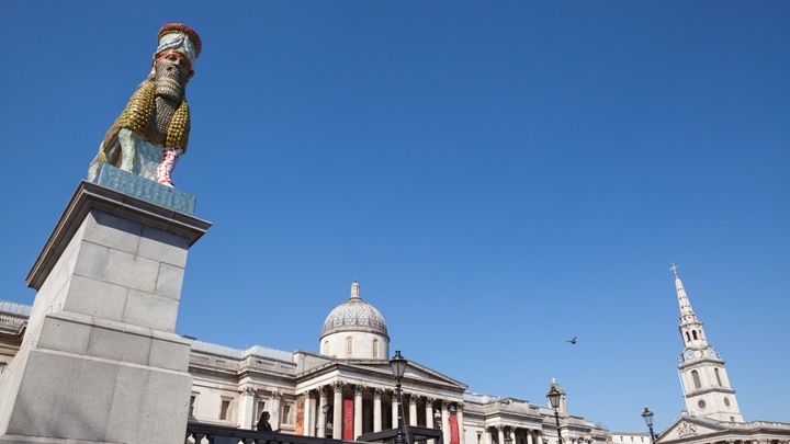 英前大臣建議在特拉法加廣場的第四基柱為已故英女皇立像。iStock示意圖