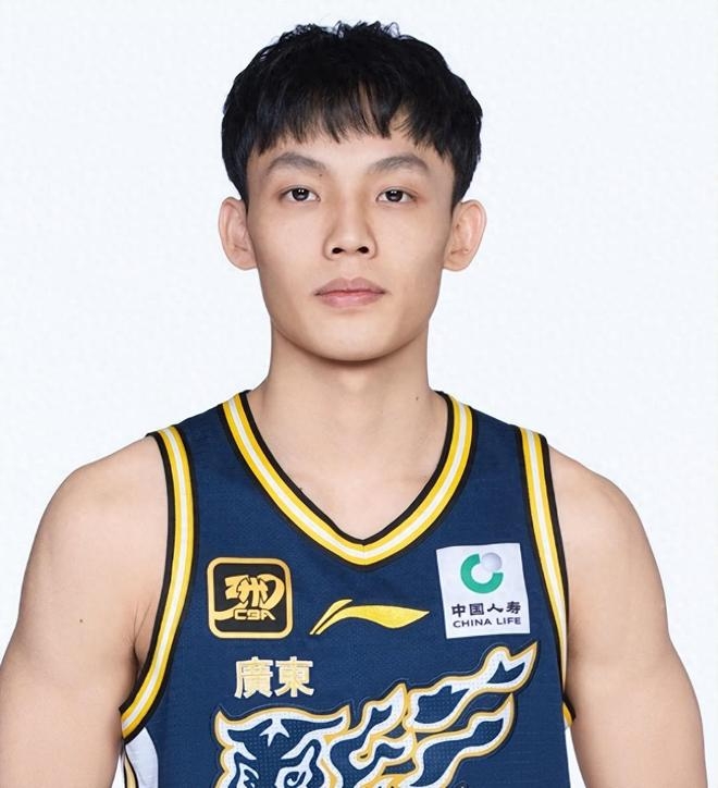 CBA籃球員徐杰。 CBA籃球員徐杰。