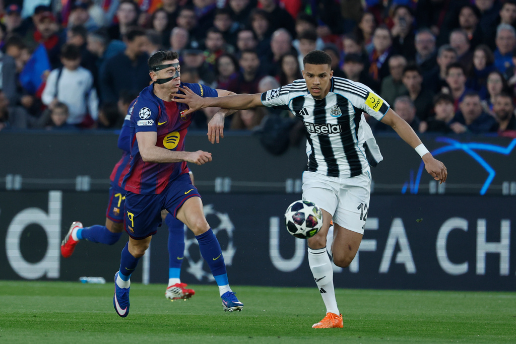 利云度夫斯基加盟以来上阵184场，轰入117 球。美联社