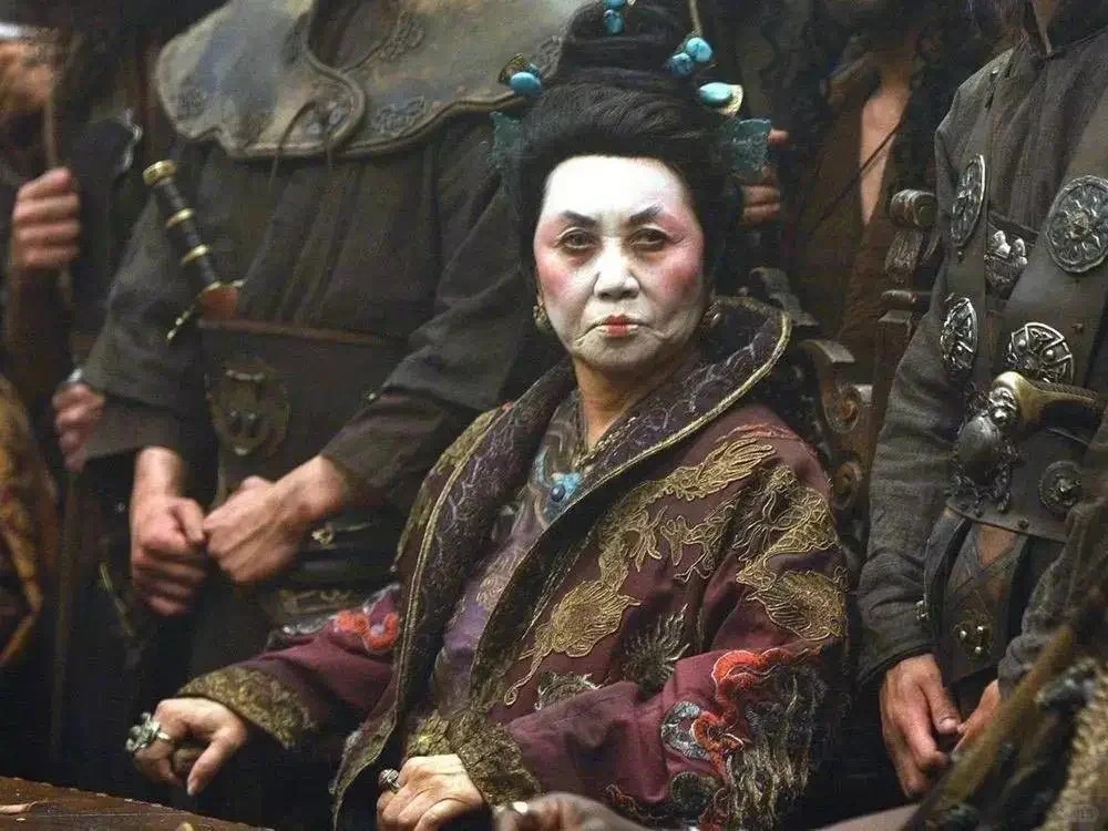 《魔盜王3》的清夫人也是以鄭一嫂為原型。《魔盜王》劇照 《魔盜王3》的清夫人也是以鄭一嫂為原型。《魔盜王》劇照