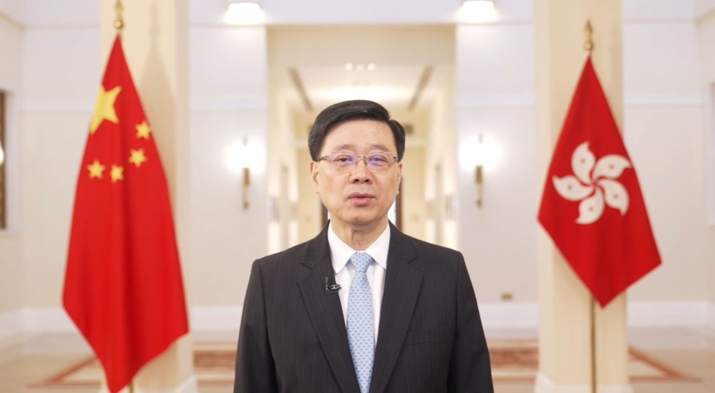 李家超祝賀黎家盈代表香港特區驕傲地參與國家航天任務。政府新聞處影片截圖