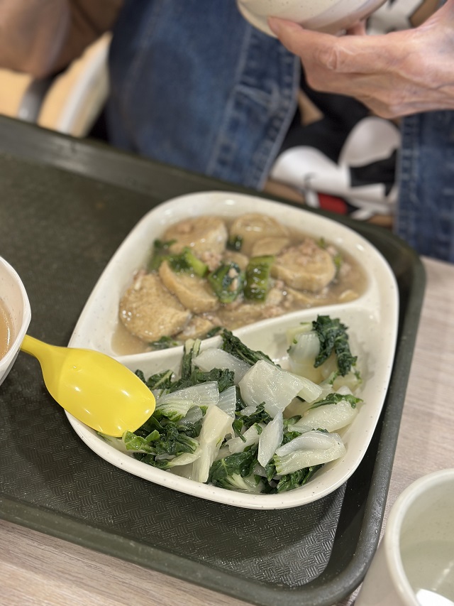 護老院飯餐主打健康之餘，菜式要多樣化，吸引長者食多一點。