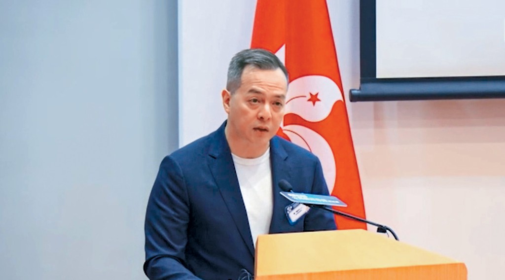 周一鳴為第二屆「全港學界公民教育專員選拔賽」畢業暨頒獎禮擔任主禮嘉賓。