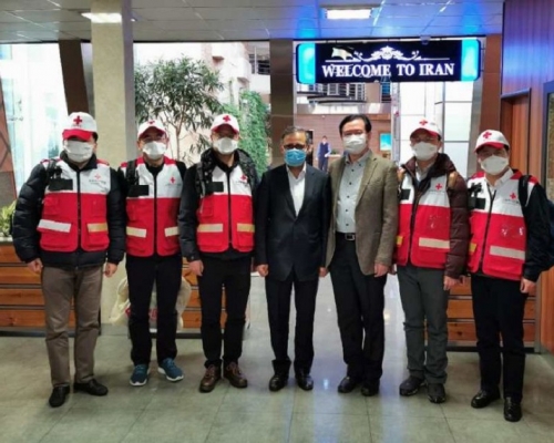 中國專家抵達伊朗。網圖