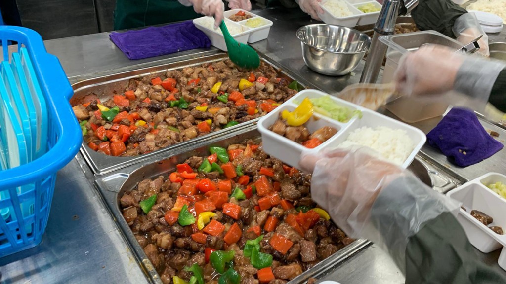 惜食堂指疫情嚴峻,食物及抗疫物資的需求在短時間內以倍數激增。 惜食堂FB圖